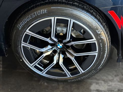 New 2026 BMW 740i w/ Premium Package image 14