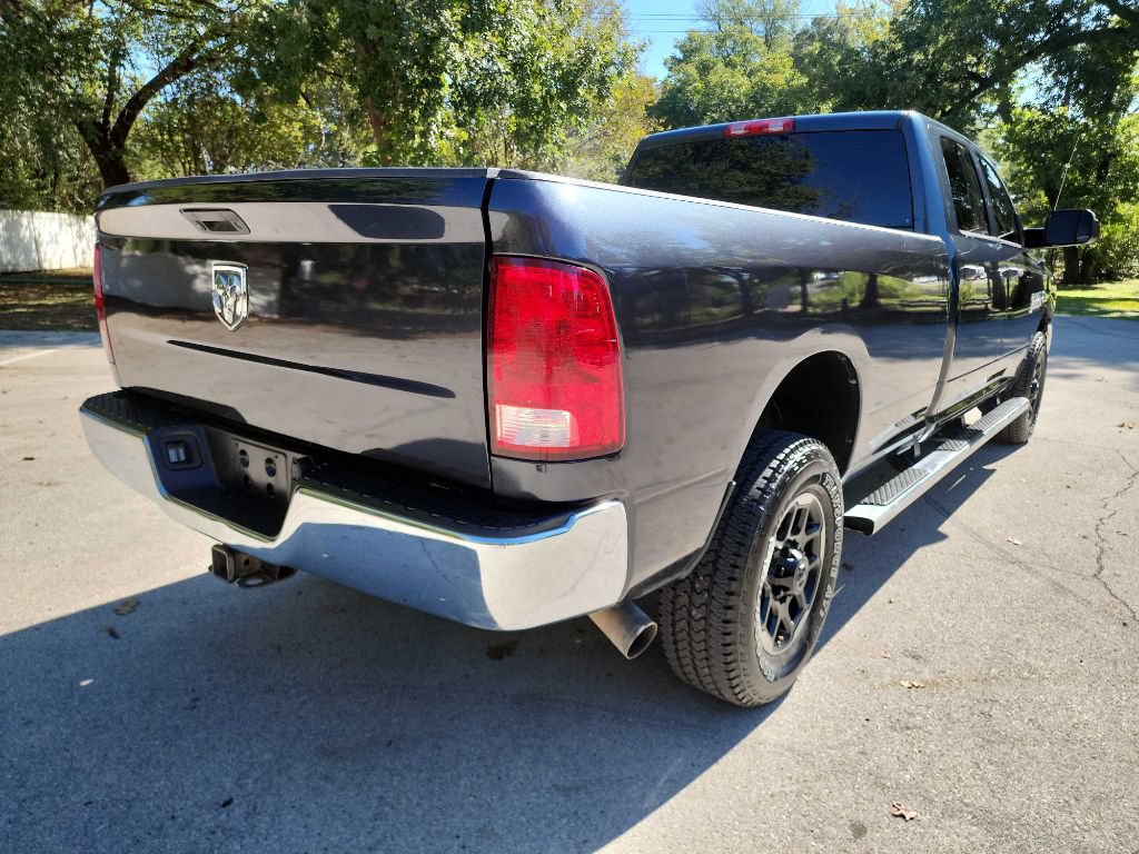 Used 2018 RAM 3500 Tradesman w/ Chrome Appearance Group AWD/4WD image 10