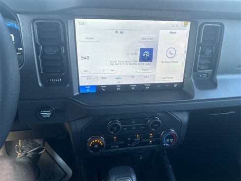 New 2025 Ford Bronco 4-Door image 24