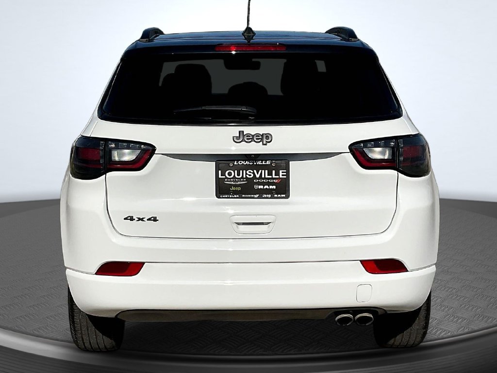 Used 2022 Jeep Compass High Altitude AWD/4WD image 6