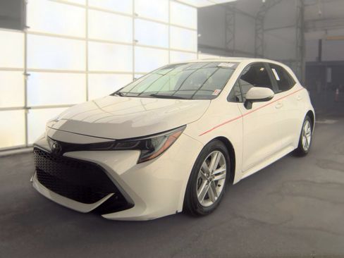 Used 2022 Toyota Corolla SE FWD image 1