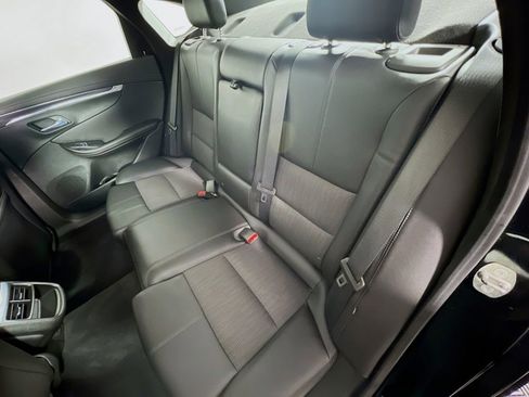 Used 2019 Chevrolet Impala LT image 22
