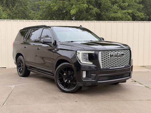 Used 2023 GMC Yukon Denali w/ Denali Reserve Package AWD/4WD image 1