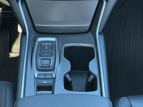 Used 2022 Honda Accord Touring image 14