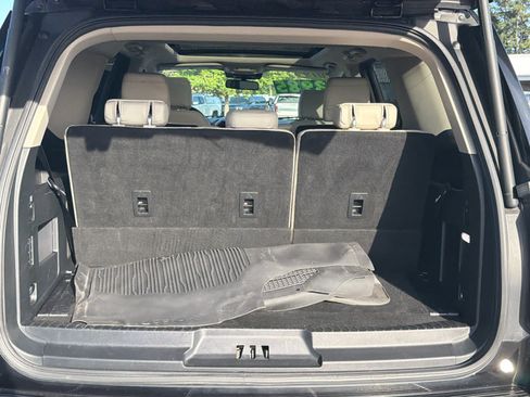 Used 2019 Ford Expedition Platinum AWD/4WD image 12