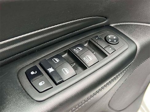 Certified 2022 Dodge Durango GT image 22