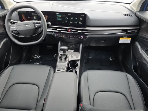 New 2026 Kia Sportage EX w/ EX Panorama Roof Package image 9