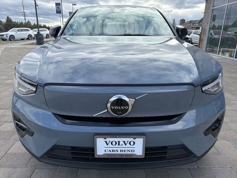 Used 2023 Volvo C40 P8 Recharge Plus w/ Climate Package image 6