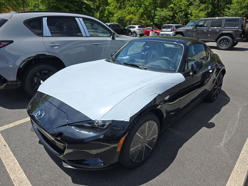 New 2026 MAZDA MX-5 Miata RF Grand Touring RWD image 4