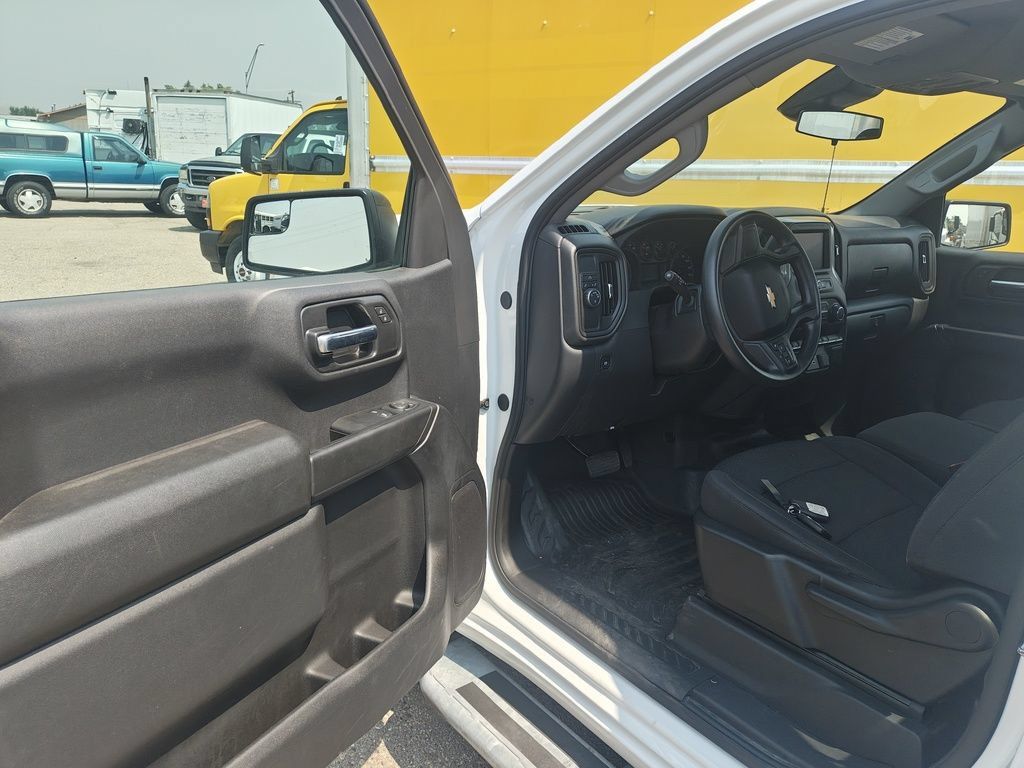 Used 2025 Chevrolet Silverado 1500 W/T RWD image 8
