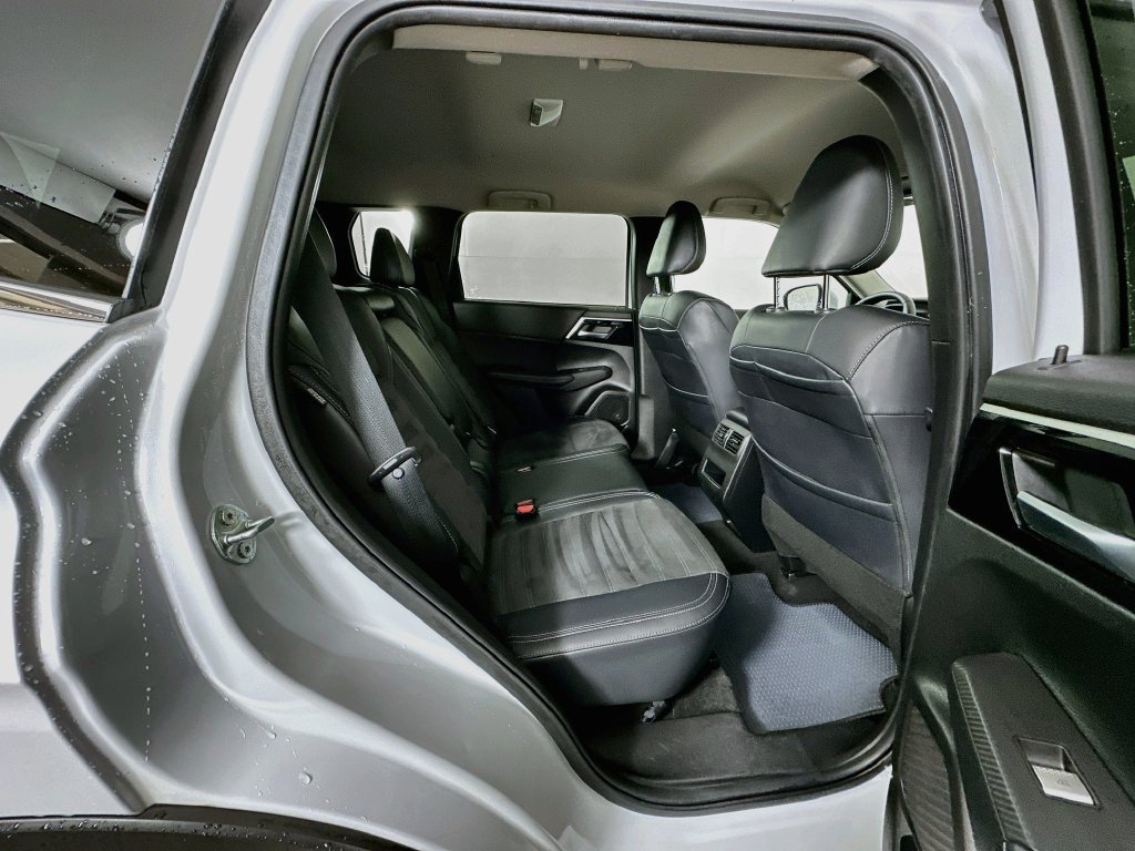Used 2024 Mitsubishi Outlander SE AWD/4WD image 26