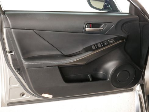 Certified 2021 Lexus IS 300 w/ Comfort Package image 6