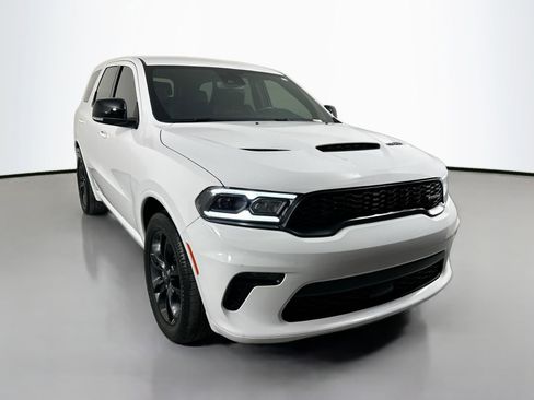 Used 2022 Dodge Durango GT image 3