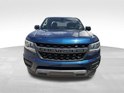 Used 2019 Chevrolet Colorado LT AWD/4WD image 2