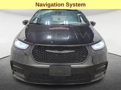 Used 2023 Chrysler Pacifica Touring-L w/ S Appearance Package AWD/4WD image 4