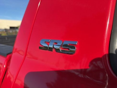 Used 2016 Toyota Tundra SR5 w/ SR5 Upgrade Package image 3