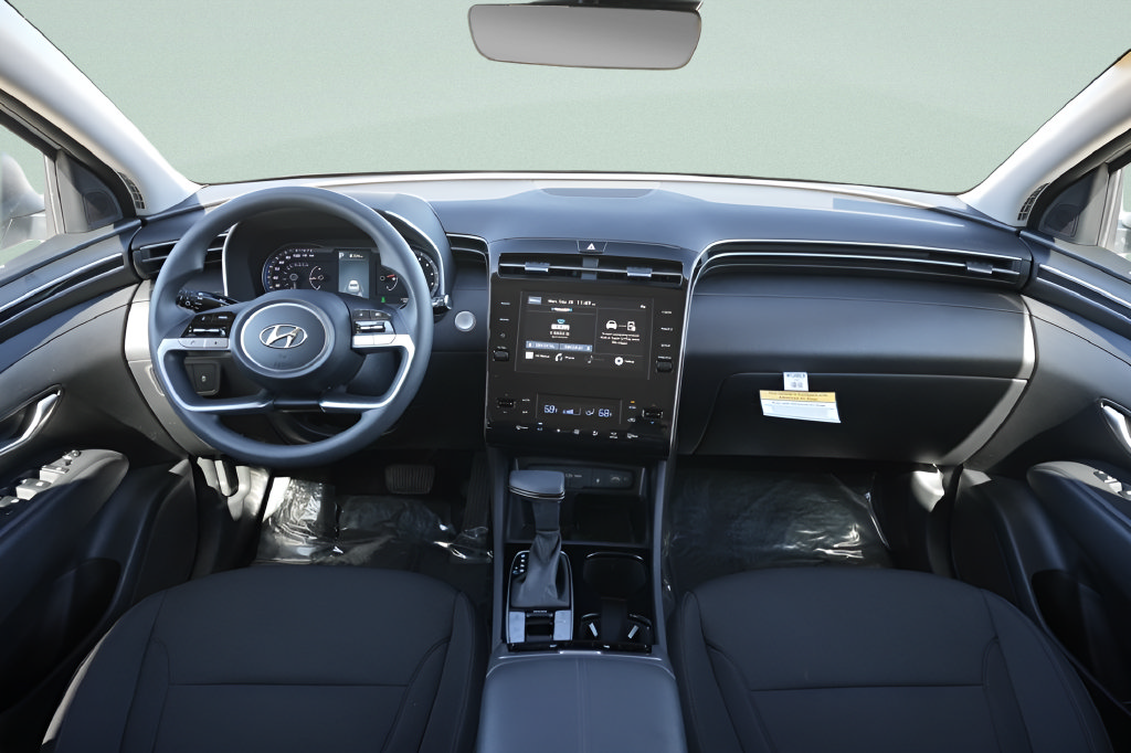 Certified 2024 Hyundai Tucson SEL AWD/4WD image 17