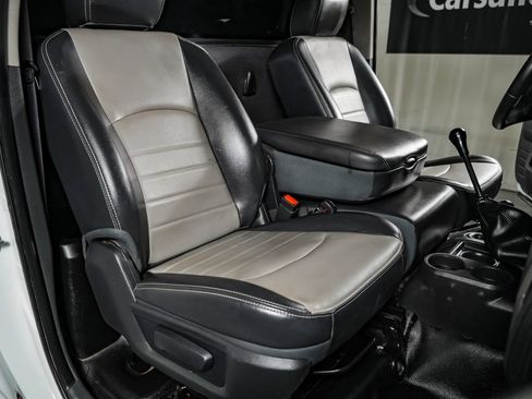 Used 2011 RAM 2500 ST w/ Cold Weather Group AWD/4WD image 23