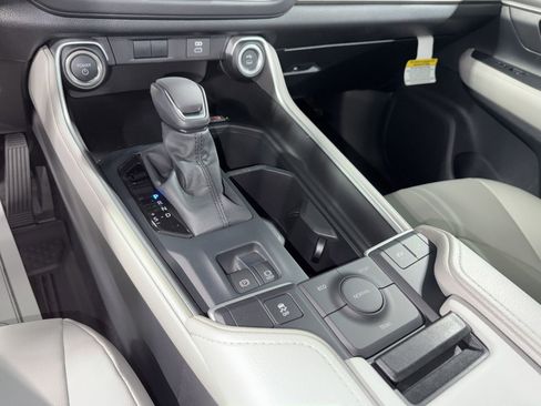 New 2026 Toyota Grand Highlander AWD Hybrid image 28