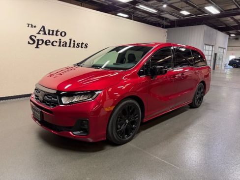 Used 2025 Honda Odyssey Sport-L image 1