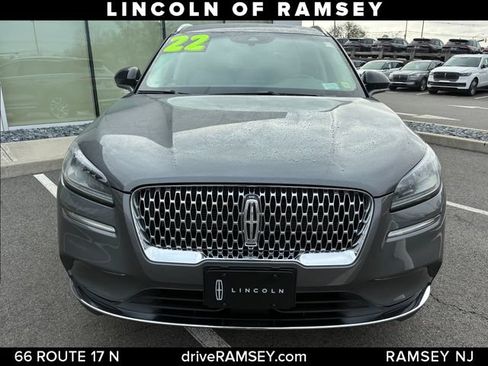 Used 2022 Lincoln Corsair AWD w/ Equipment Group 101A image 11
