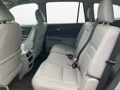 Used 2021 Honda Pilot EX-L image 16
