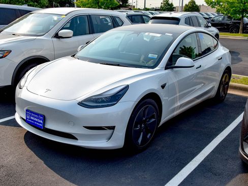 Used 2023 Tesla Model 3 Long Range AWD/4WD image 12