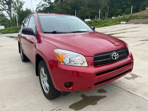 Used 2008 Toyota RAV4 2WD image 3