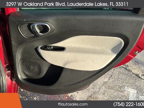 Used 2014 FIAT 500L Easy image 34