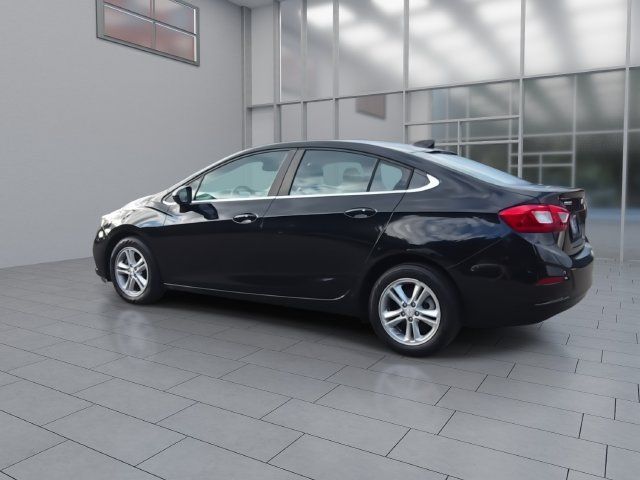 Used 2016 Chevrolet Cruze LT w/ Convenience Package FWD image 6