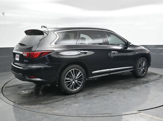 Used 2016 INFINITI QX60 AWD w/ Premium Plus Package video 2