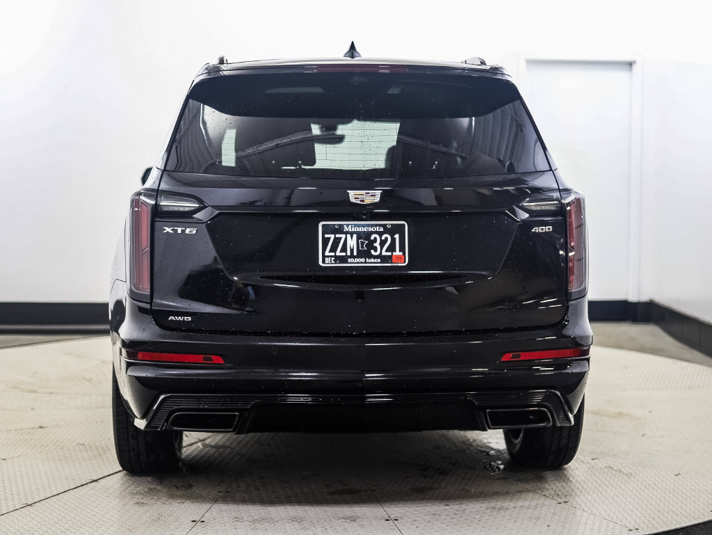 Used 2021 Cadillac XT6 Sport w/ LPO, ONYX Package AWD/4WD image 4