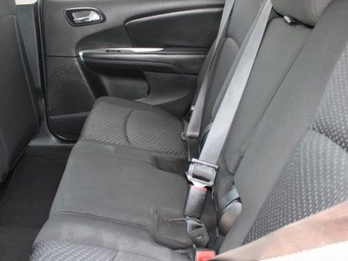 Used 2019 Dodge Journey SE w/ Connectivity Group image 19