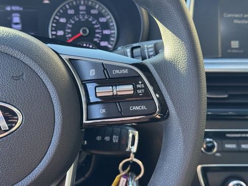 Certified 2020 Kia Optima LX image 25