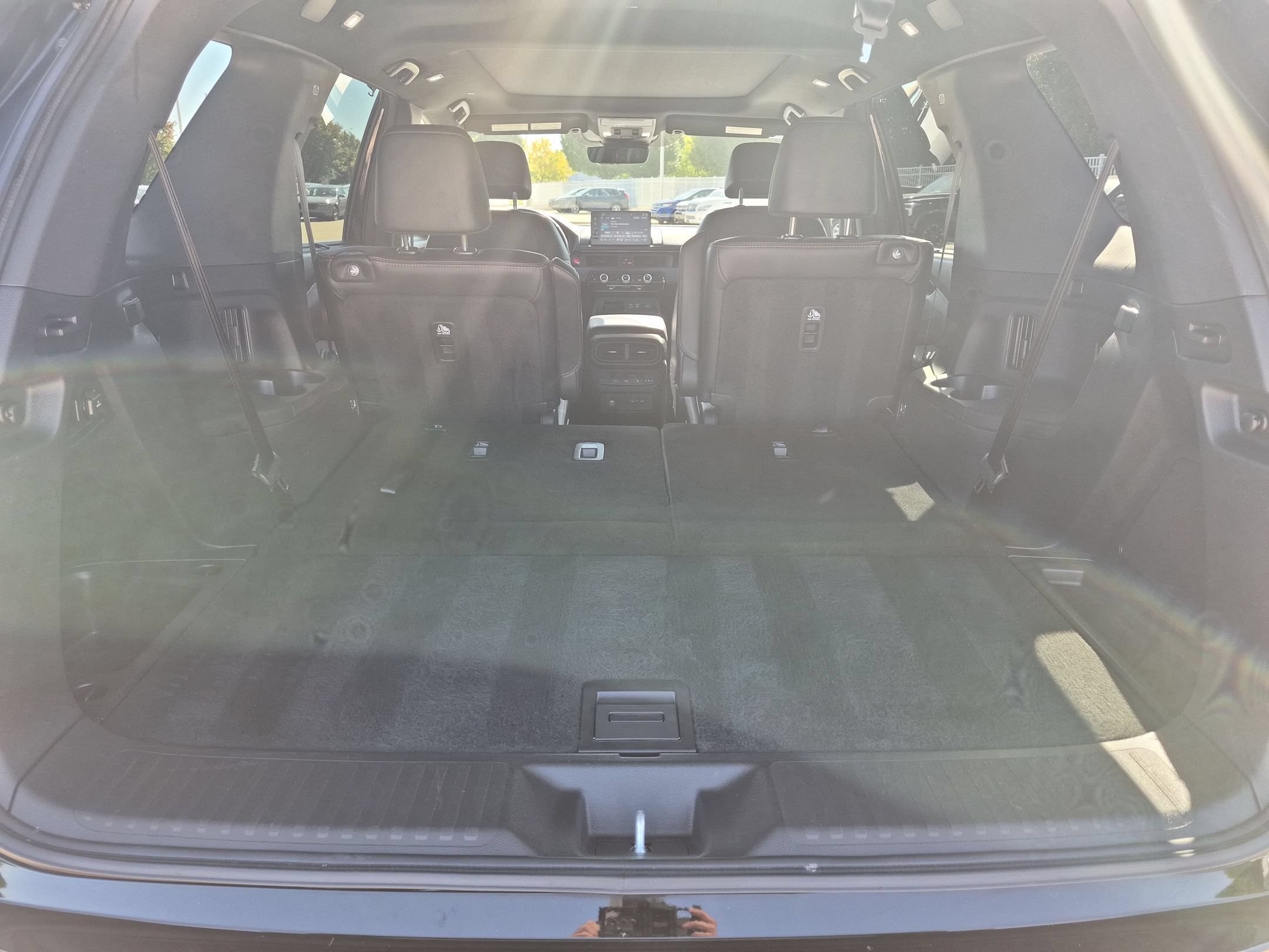 Used 2025 Honda Pilot TrailSport image 25