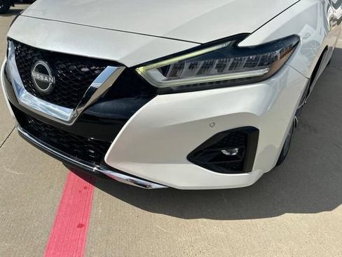 Used 2023 Nissan Maxima Platinum w/ Sport Mat Group FWD image 4