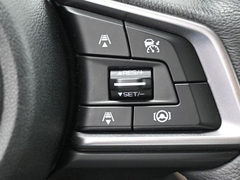 Used 2020 Subaru Outback Premium image 18