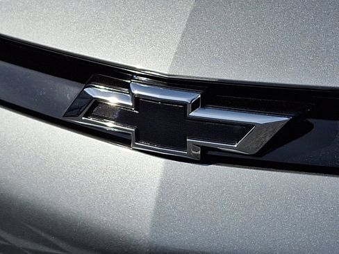 New 2027 Chevrolet Bolt LT w/ Comfort Package FWD image 14