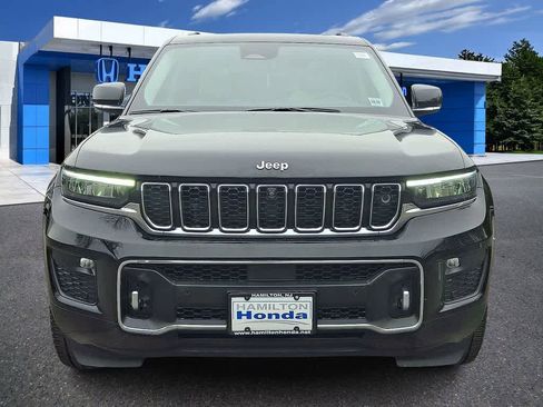 Used 2023 Jeep Grand Cherokee Overland w/ Adv Protech Group III AWD/4WD image 28