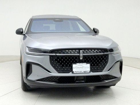 Used 2024 Lincoln Nautilus Premier w/ Equipment Group 102A image 2