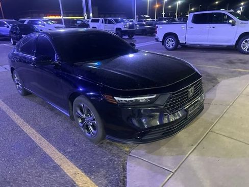 Used 2023 Honda Accord EX image 3