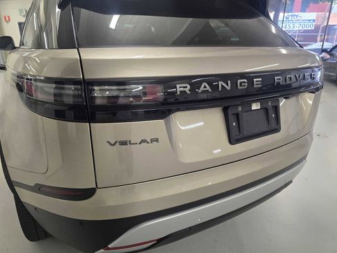 Used 2026 Land Rover Range Rover Velar S AWD/4WD image 11