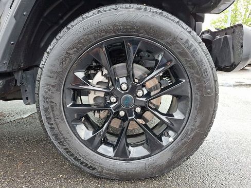 Certified 2025 Jeep Wrangler Unlimited Sahara AWD/4WD image 8