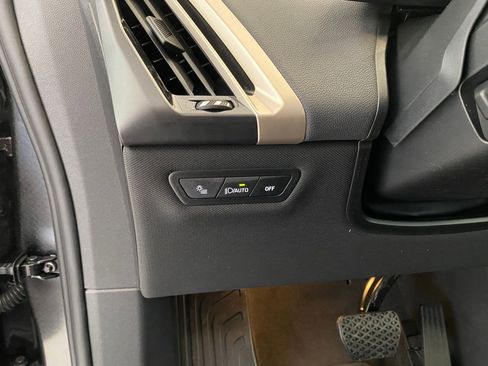 New 2026 BMW iX xDrive60 w/ Premium Package image 18