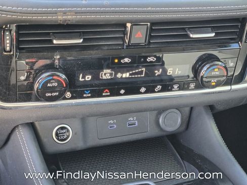 Used 2023 Nissan Rogue SL w/ SL Premium Package image 26