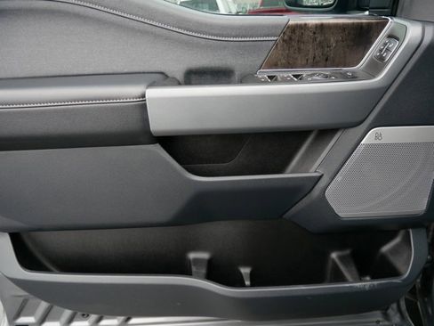 Certified 2024 Ford F250 Lariat w/ Lariat Ultimate Package image 12