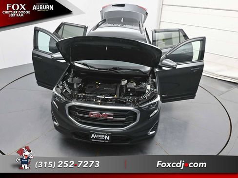 Used 2020 GMC Terrain SLE w/ Driver Convenience Package AWD/4WD image 43