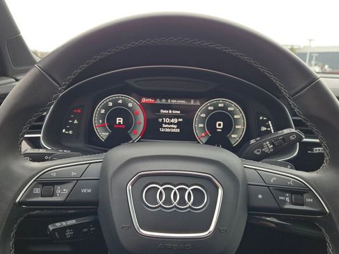Used 2025 Audi Q7 Premium Plus image 34