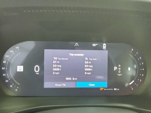 Used 2026 Volvo XC40 B5 Plus w/ Climate Package AWD/4WD image 16