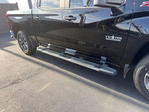 Used 2019 Chevrolet Silverado 1500 LT w/ Texas Edition AWD/4WD image 6